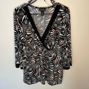 LANE BRYANT‎ 18 Jungle Leaf Print V-Neck Top 3/4 Sleeve Empire Waist Maximalist
